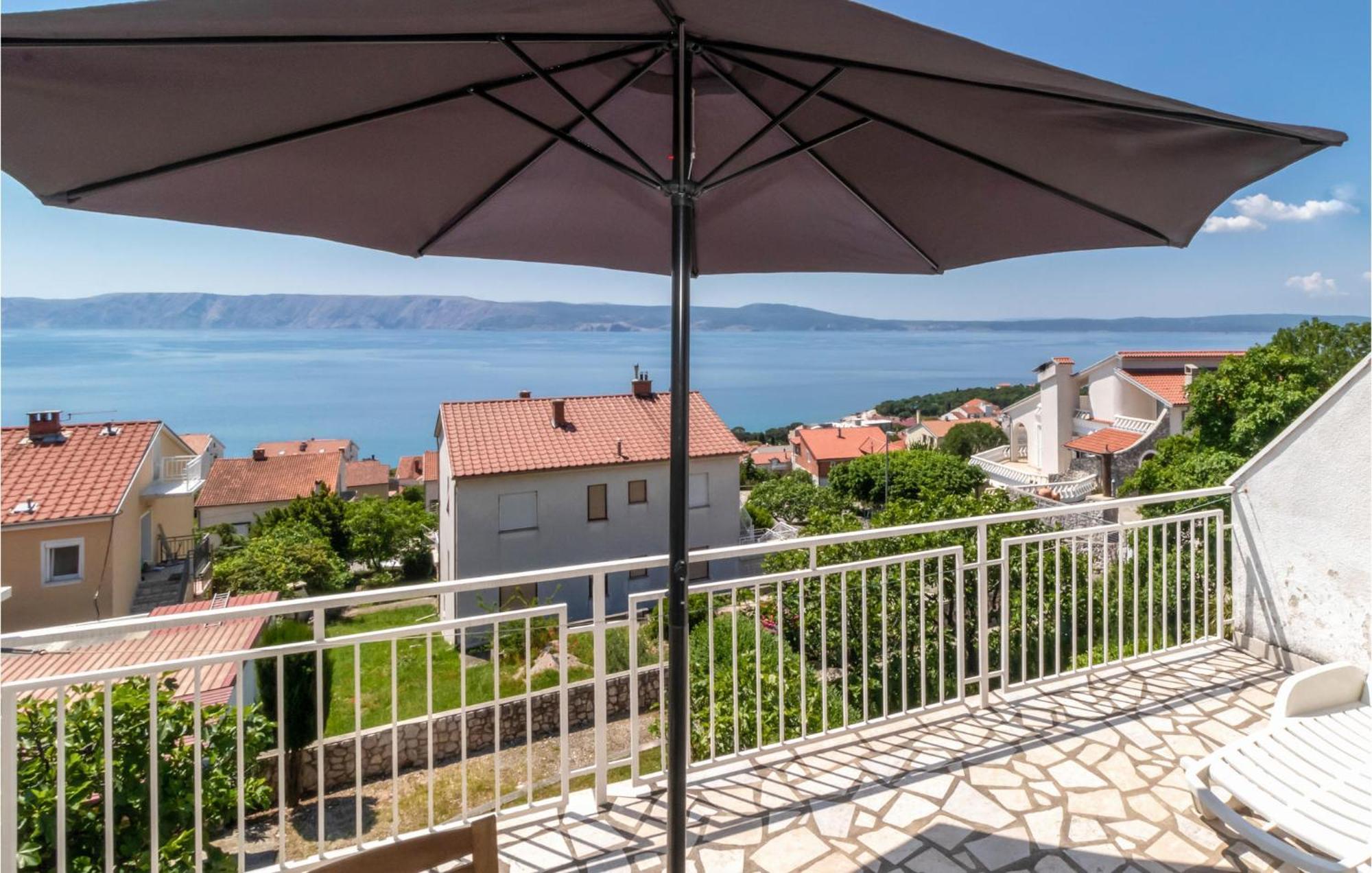 Lovely Apartment In Novi Vinodolski With Wifi Kültér fotó